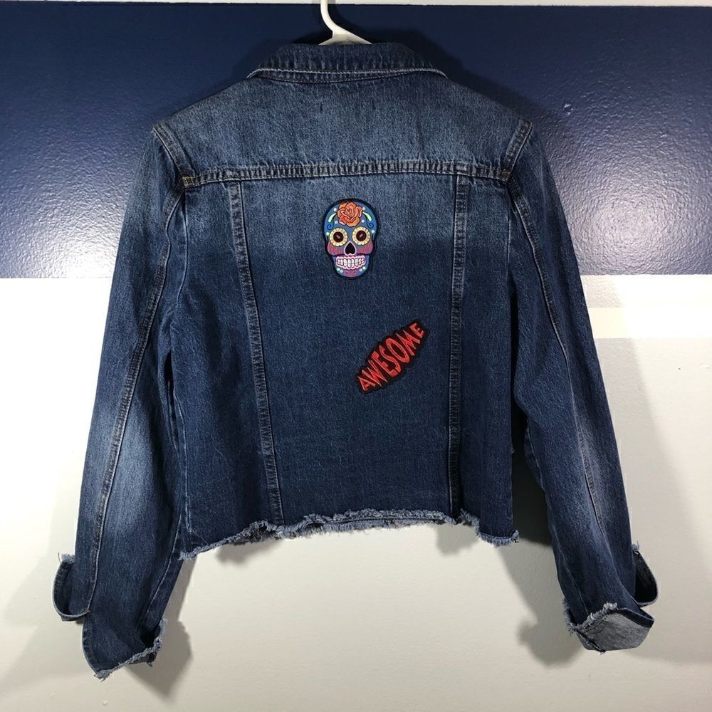 Denim Jacket with Patch Details Size Large - Picture 4 of 7